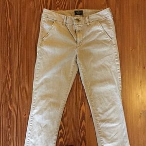 American eagle khaki skinny pants
